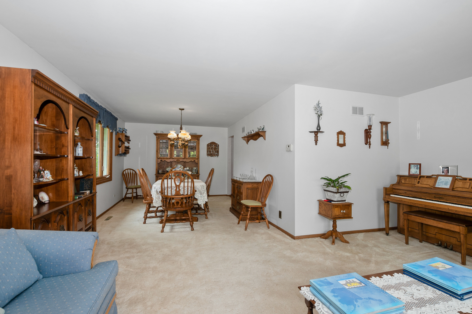 17533 Pecan Lane Property Photo 9