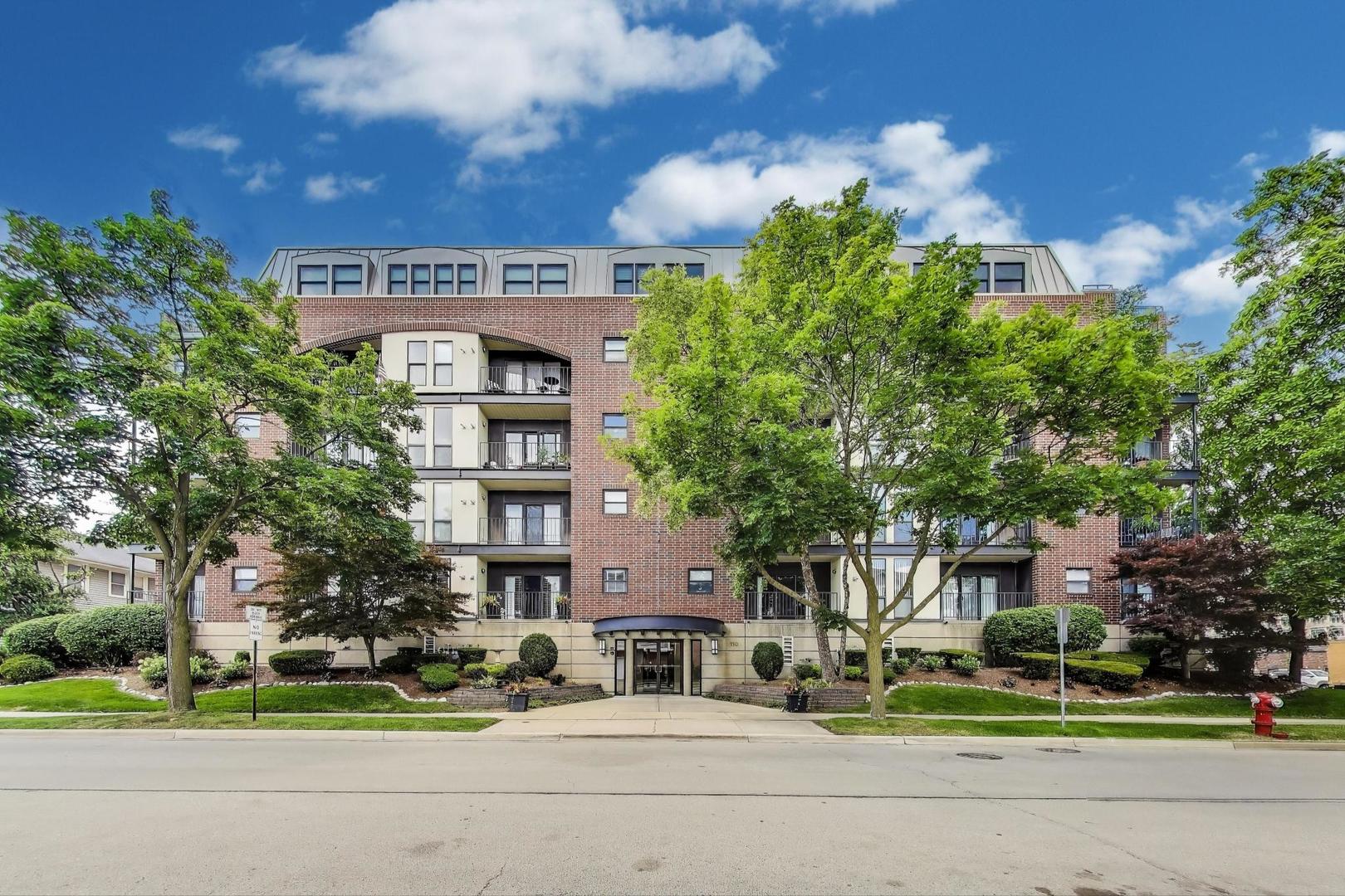 110 S Evergreen Avenue 4cs Property Photo 1