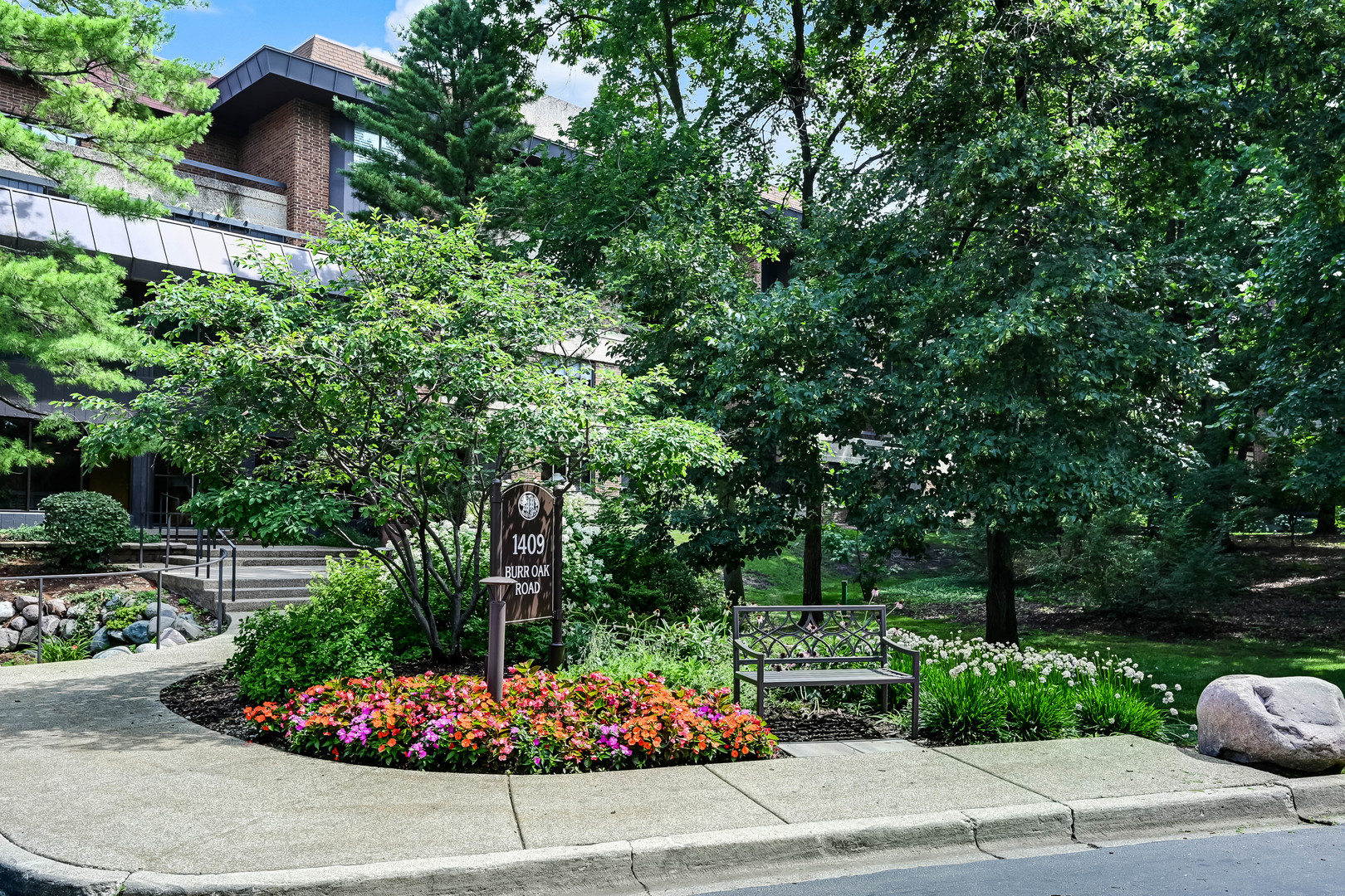 1409 Burr Oak Road 311a Property Photo 1