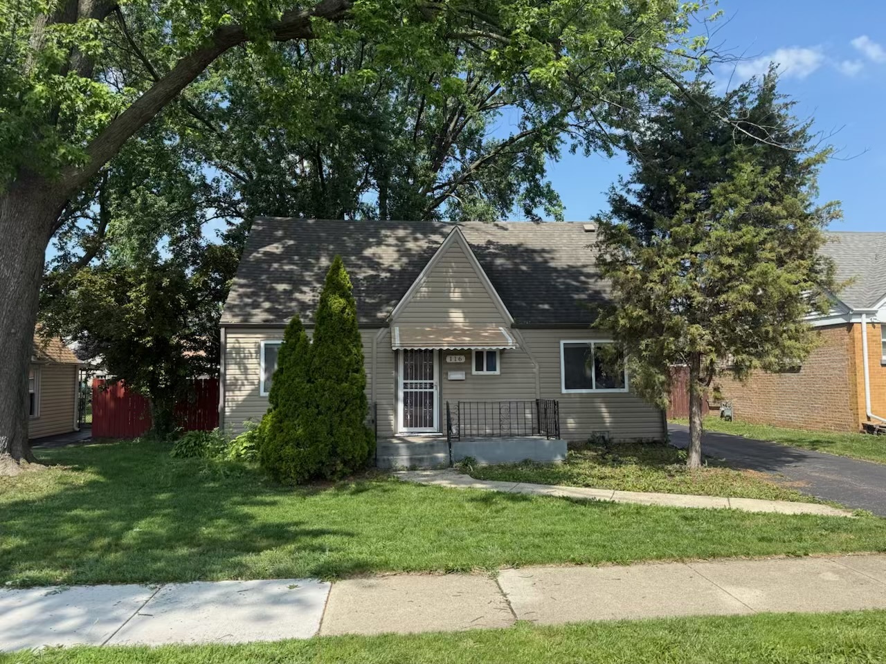 116 S Harold Avenue Property Photo 1