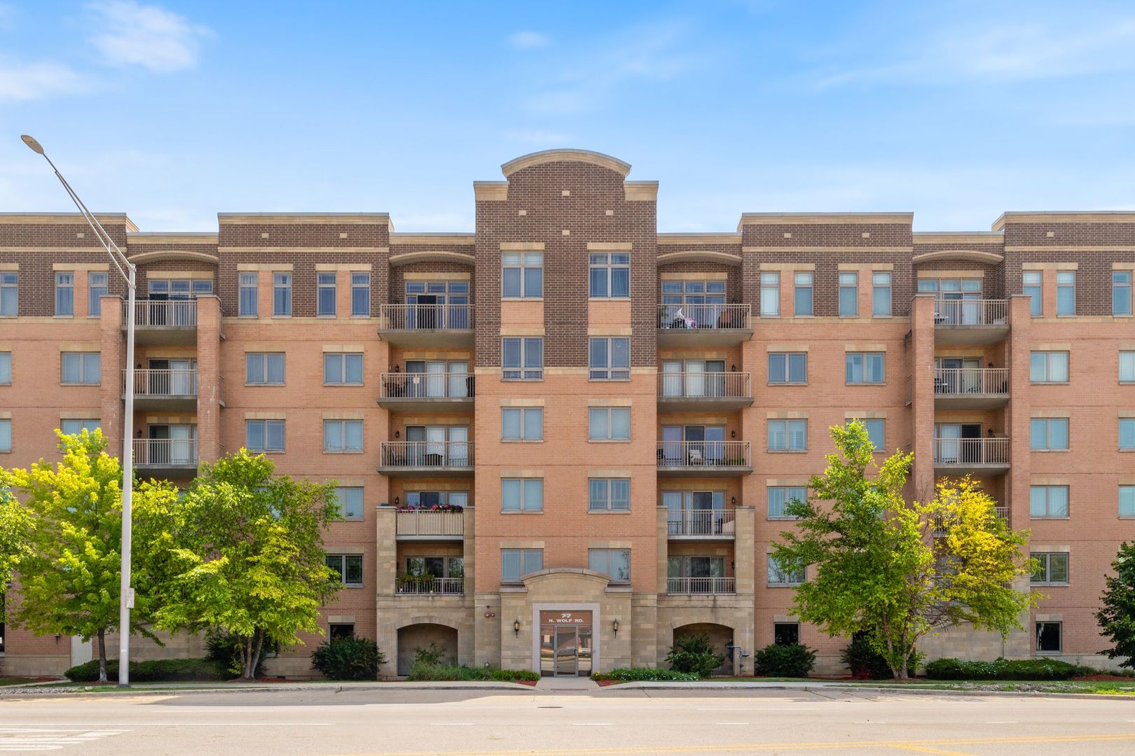 77 N Wolf Road 309 Property Photo 1