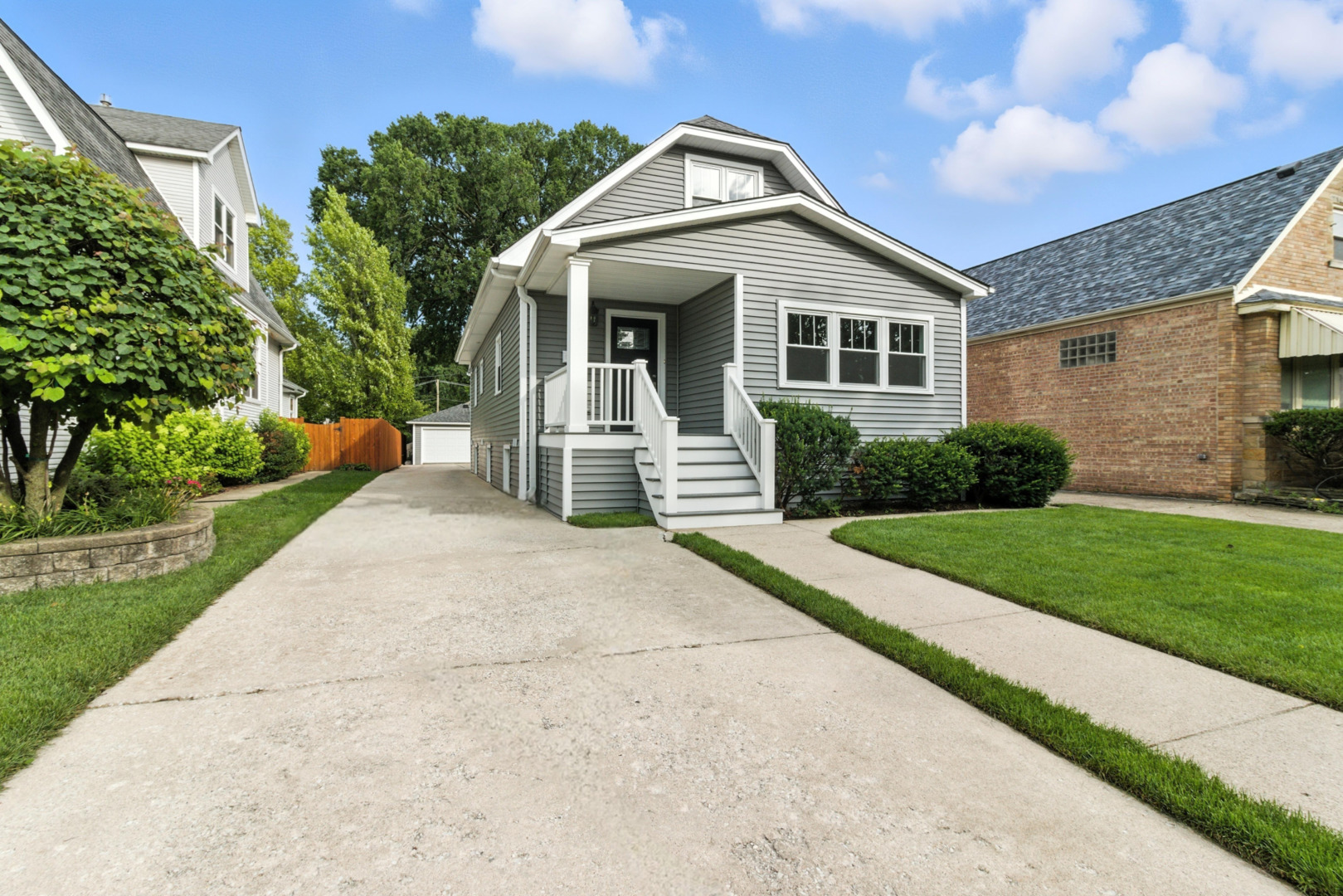 6233 N Sayre Avenue Property Photo 1