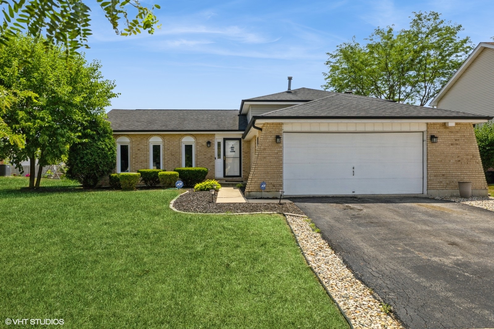 4515 Lincoln Boulevard Property Photo 1