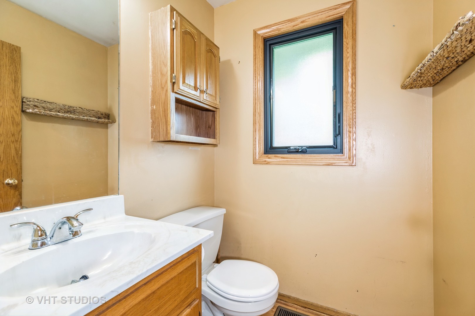 438 Tamarack Street Property Photo 14