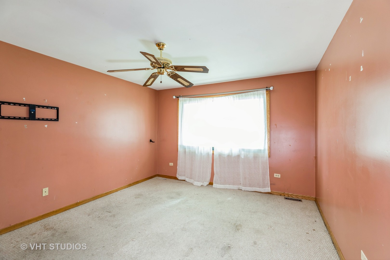 438 Tamarack Street Property Photo 18