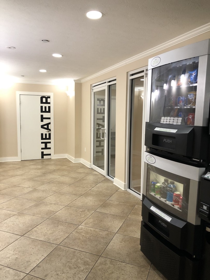 1903 N Lincoln Avenue 116 Property Photo 21