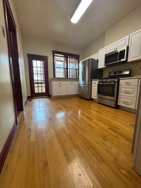 3256 S Princeton Avenue 1 Property Photo 9