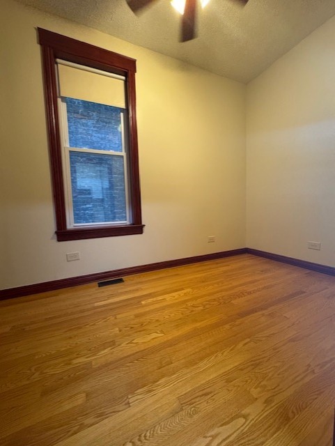 3256 S Princeton Avenue 1 Property Photo 12