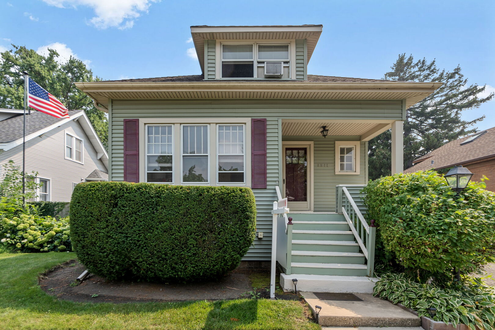 1311 Henry Avenue Property Photo 1
