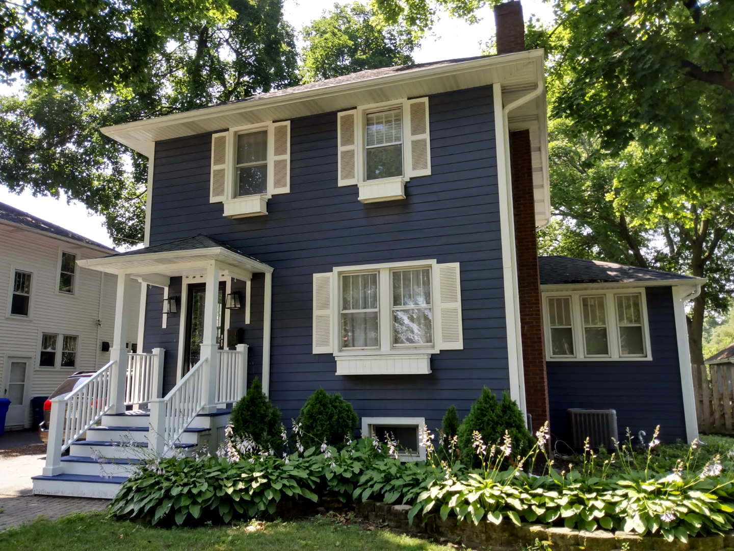 116 E Madison Avenue Property Photo 1