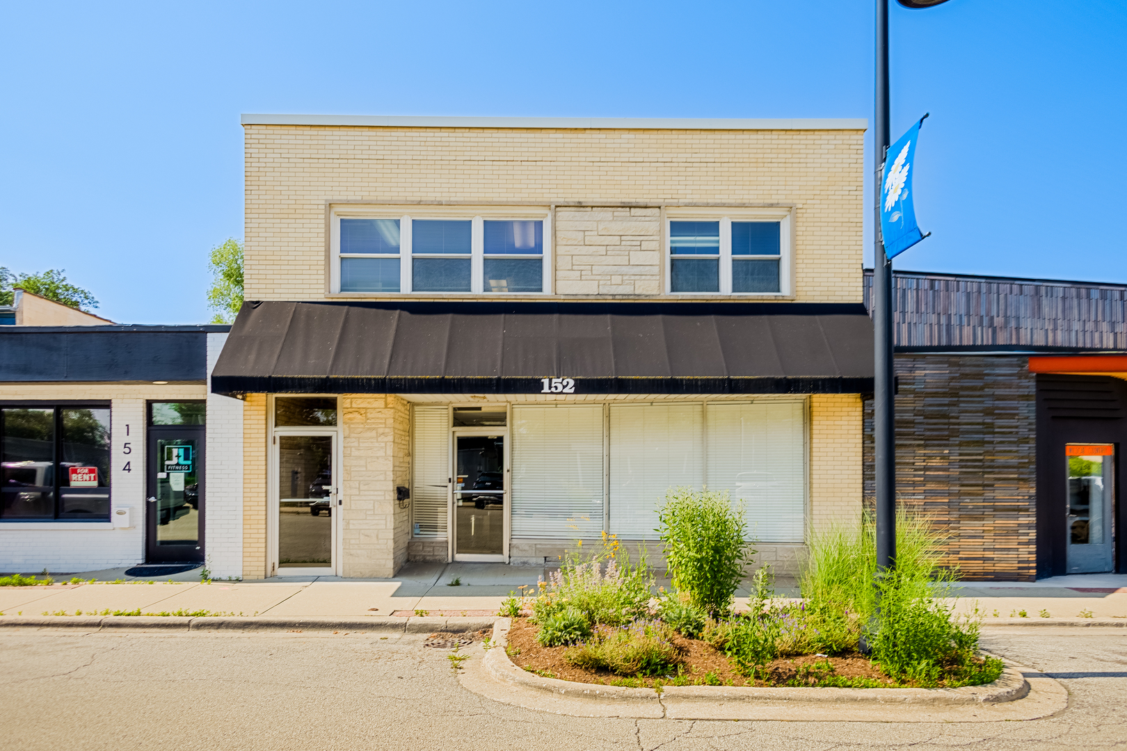 152 Burlington Avenue Property Photo 1