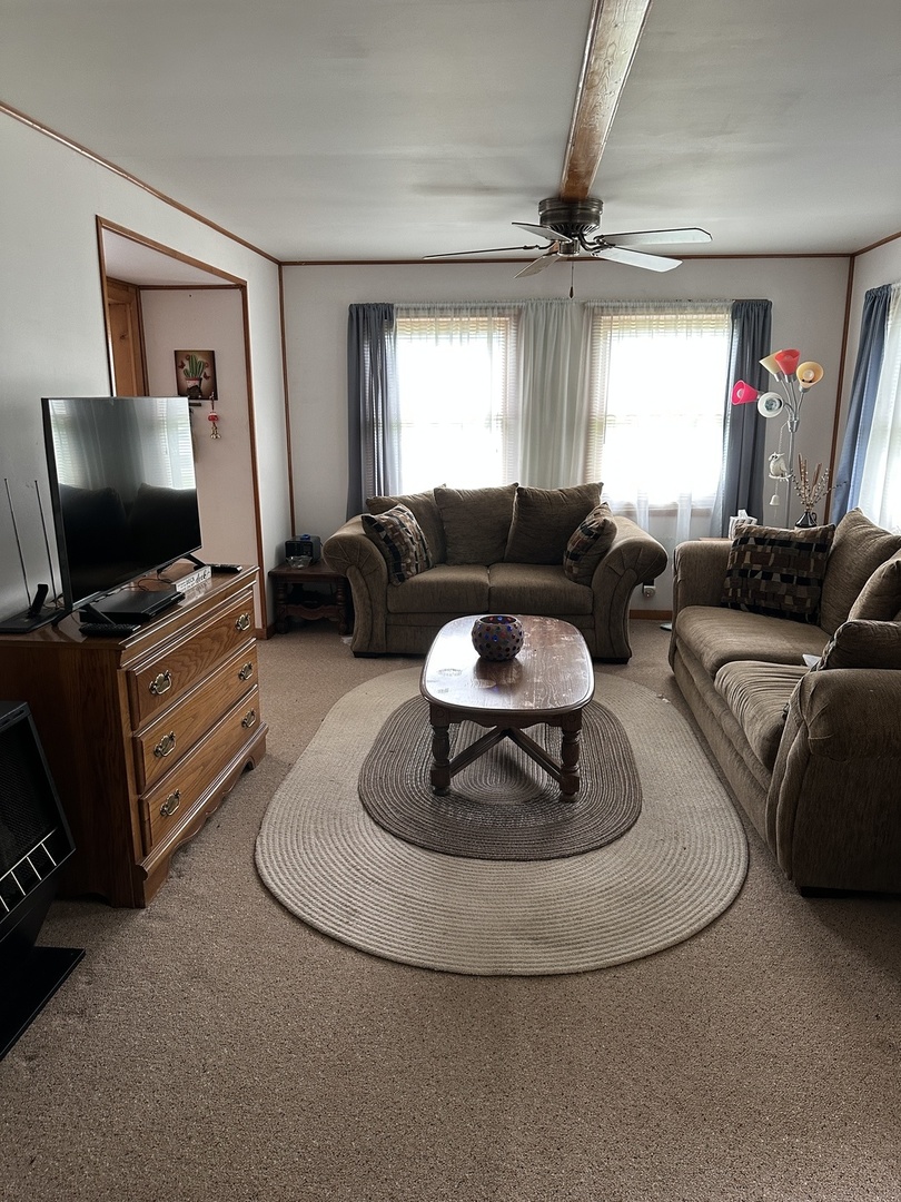 11-250 Woodhaven Lakes Property Photo 8