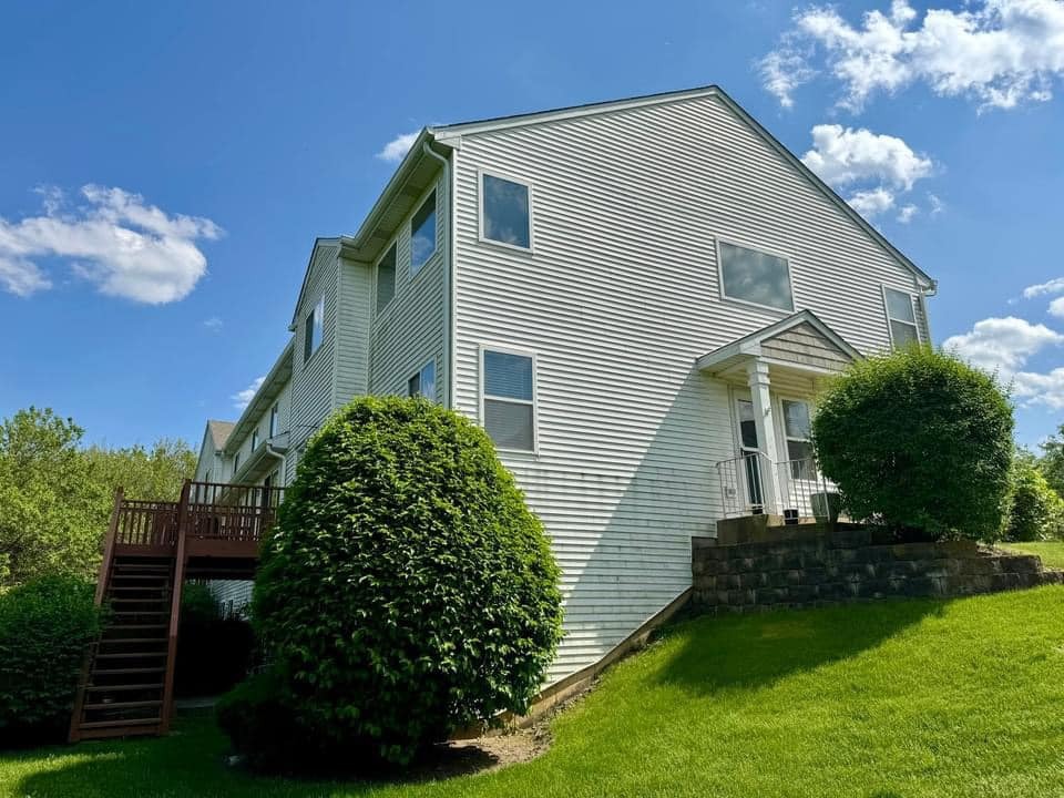1437 Meadowsedge Lane 1437 Property Photo 1