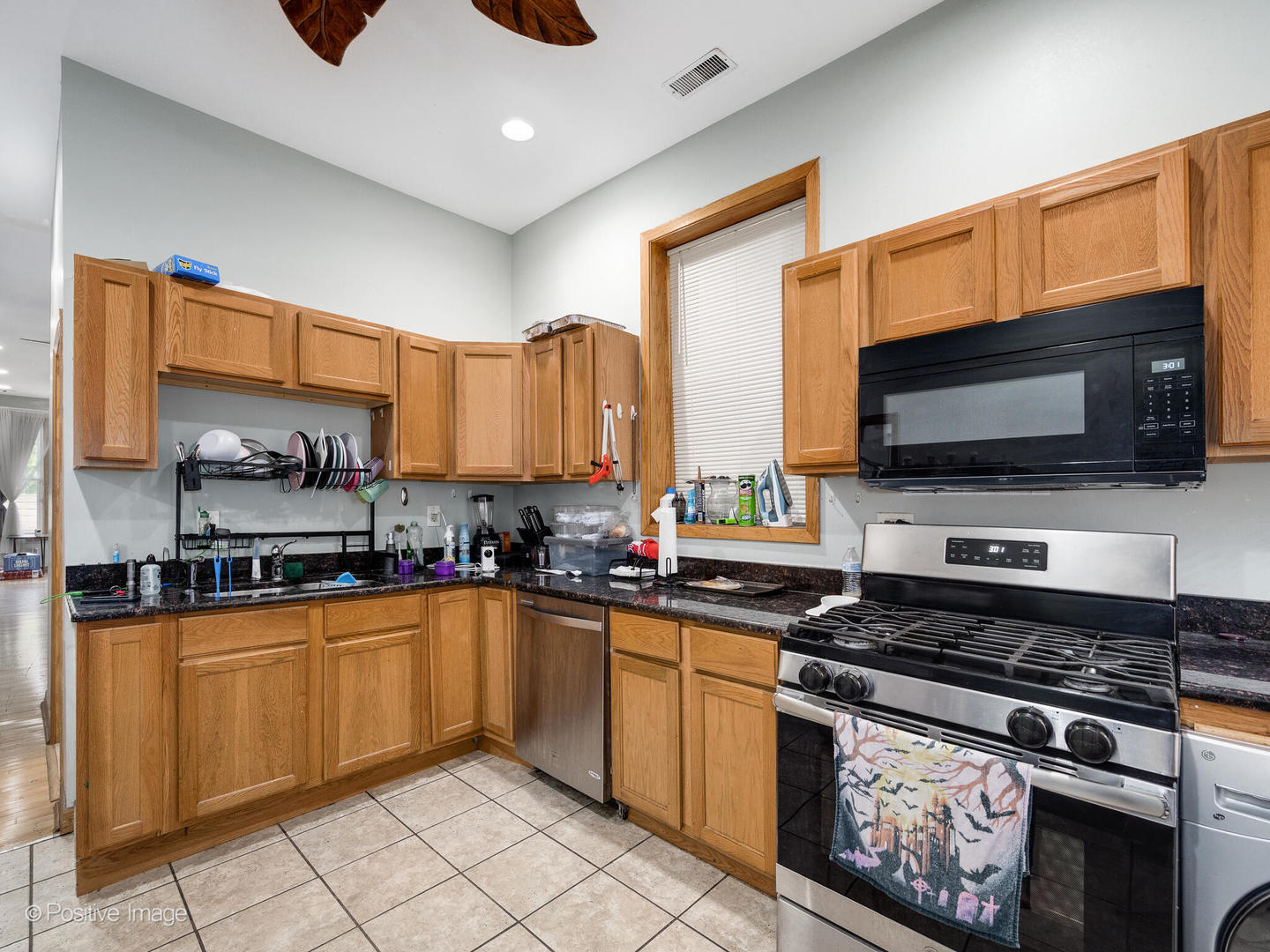 1517 W Taylor Street Property Photo 11