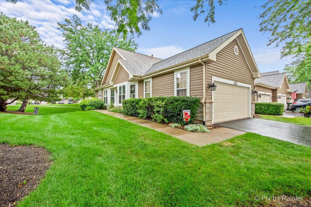 1079 Ridgefield Circle