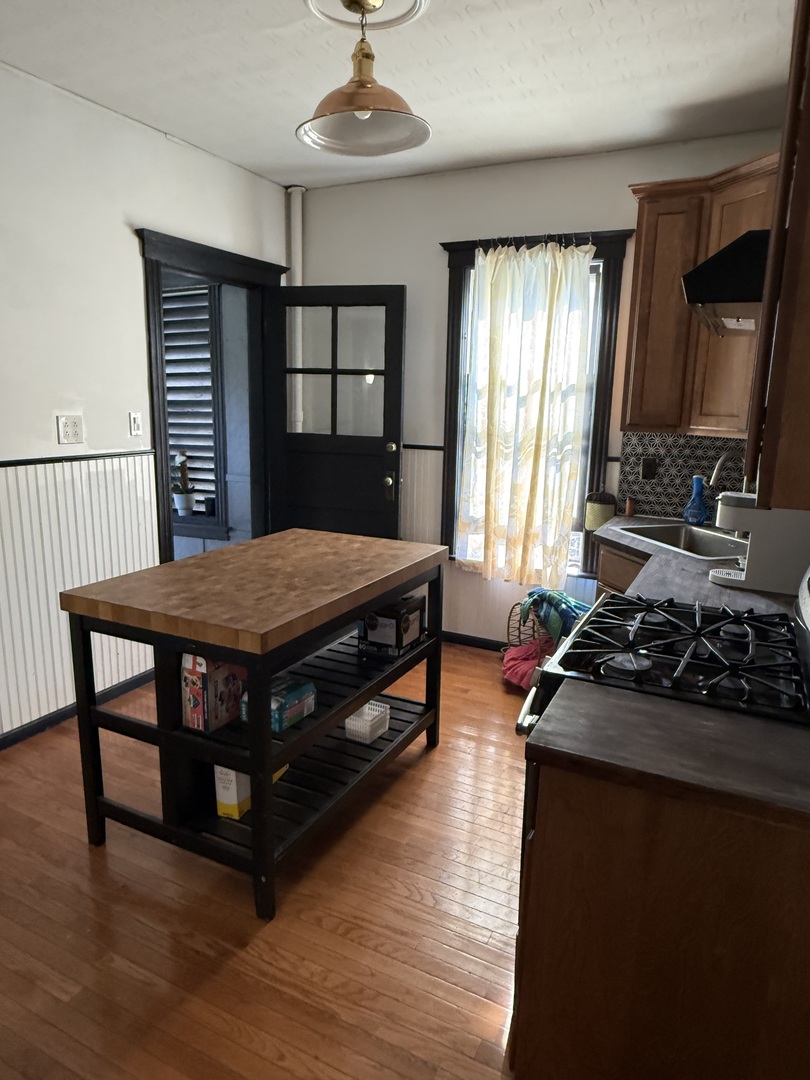 3751 W 63rd Place Property Photo 8