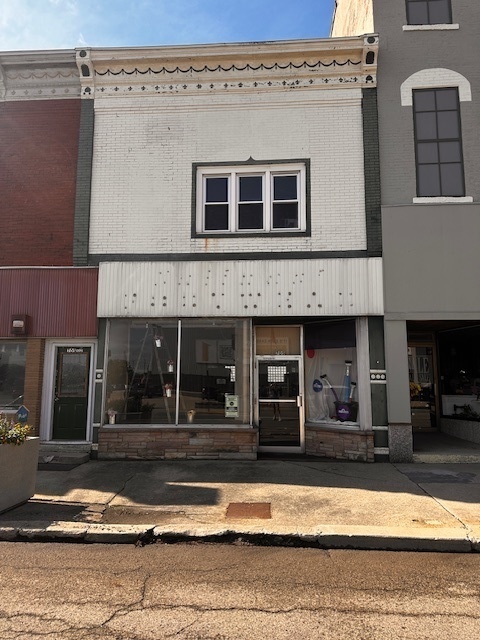 705 Washington Street Property Photo 1