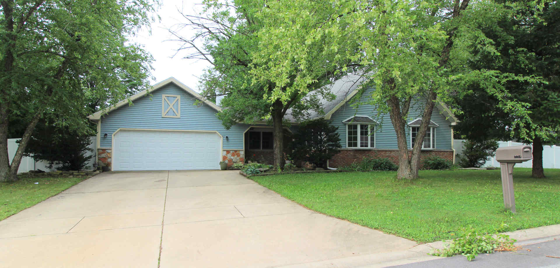 1318 Westminster Lane Property Photo 1