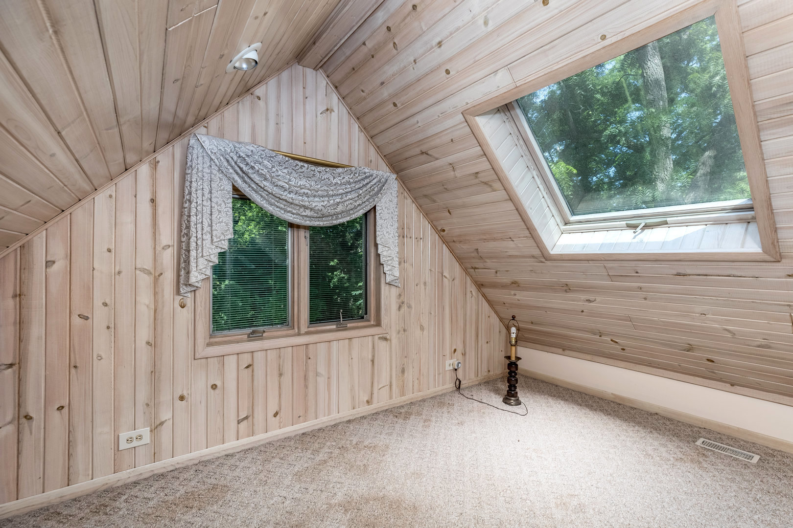 10386 B Fox River Drive Property Photo 8