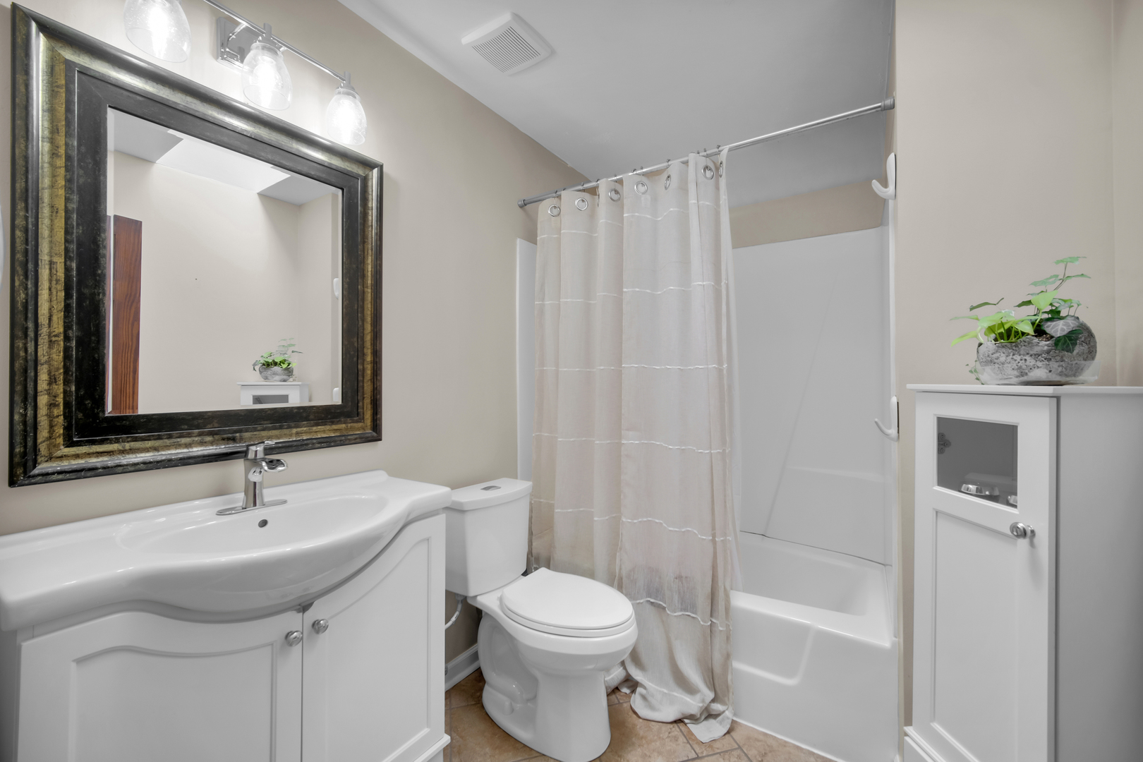 154 Easton Avenue Property Photo 18