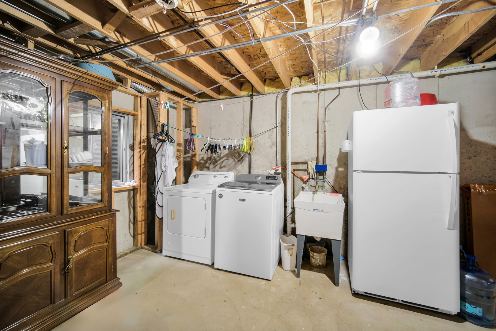 154 Easton Avenue Property Photo 20