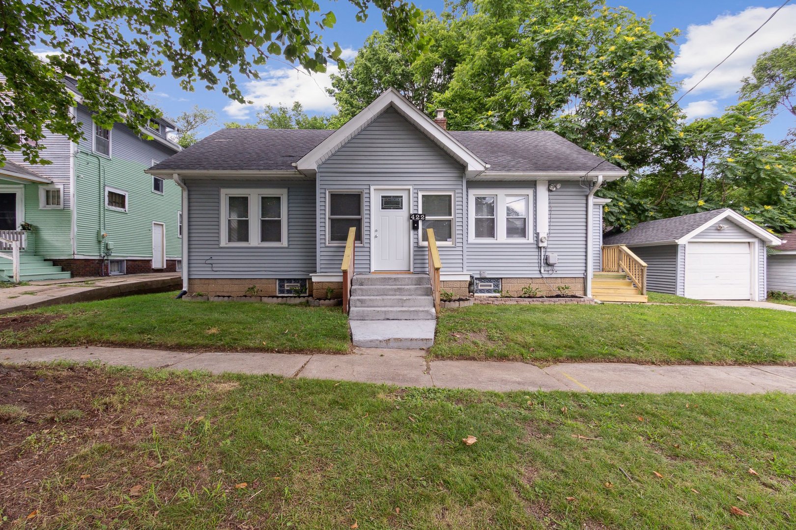 422 Miriam Avenue Property Photo 1