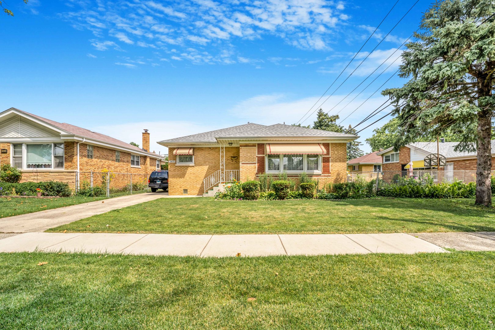 10610 Essex St Property Photo 1