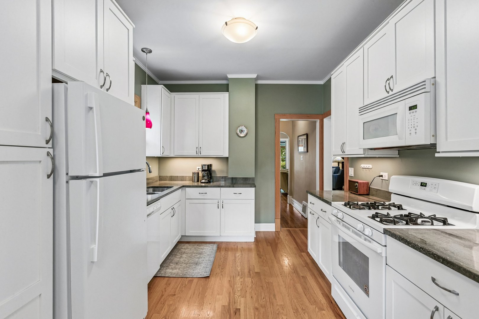 1134 S Scoville Avenue Property Photo 15