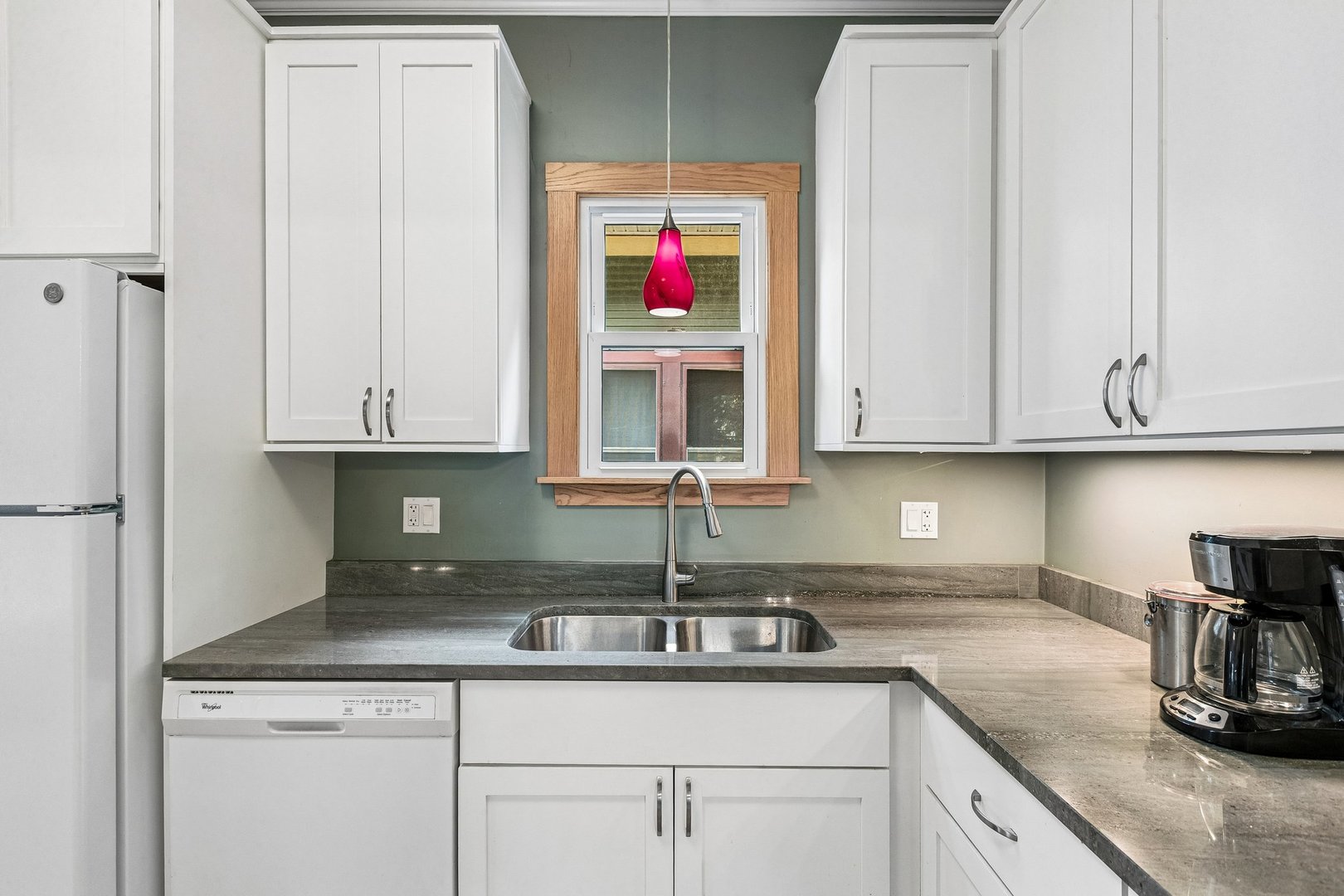 1134 S Scoville Avenue Property Photo 17