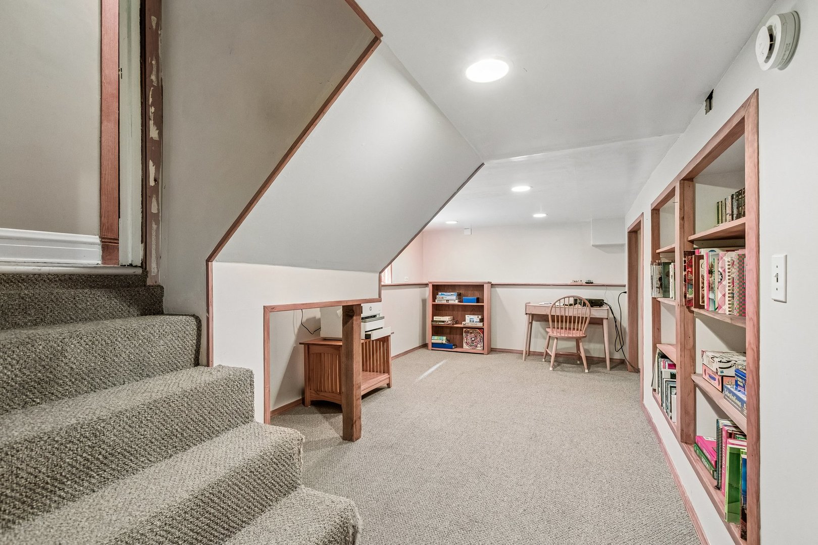 1134 S Scoville Avenue Property Photo 31