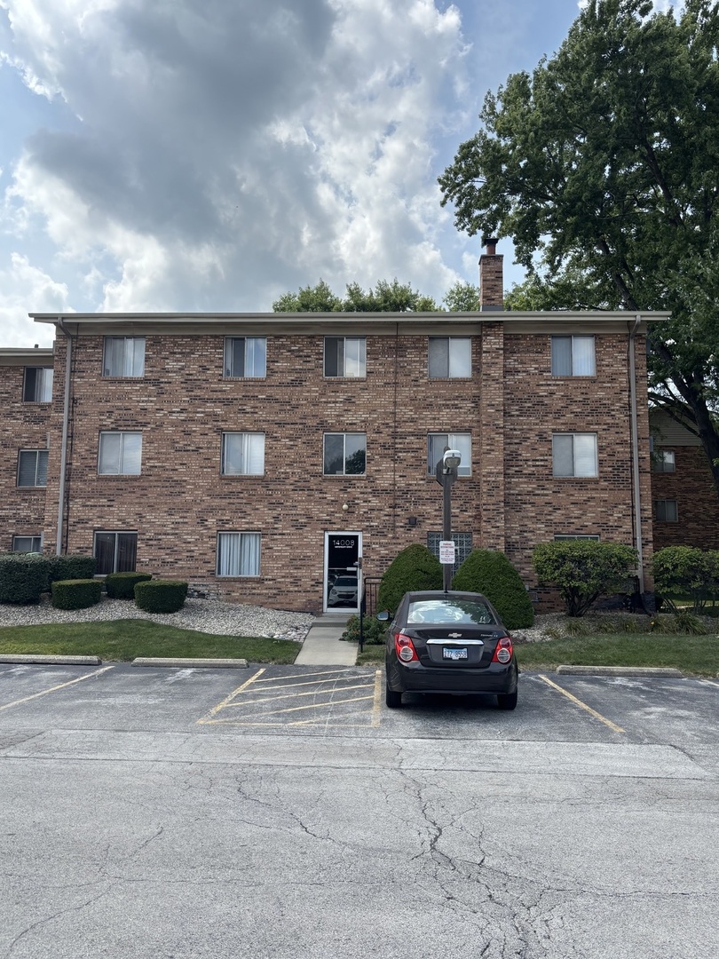 14008 Waterbury Drive 1203