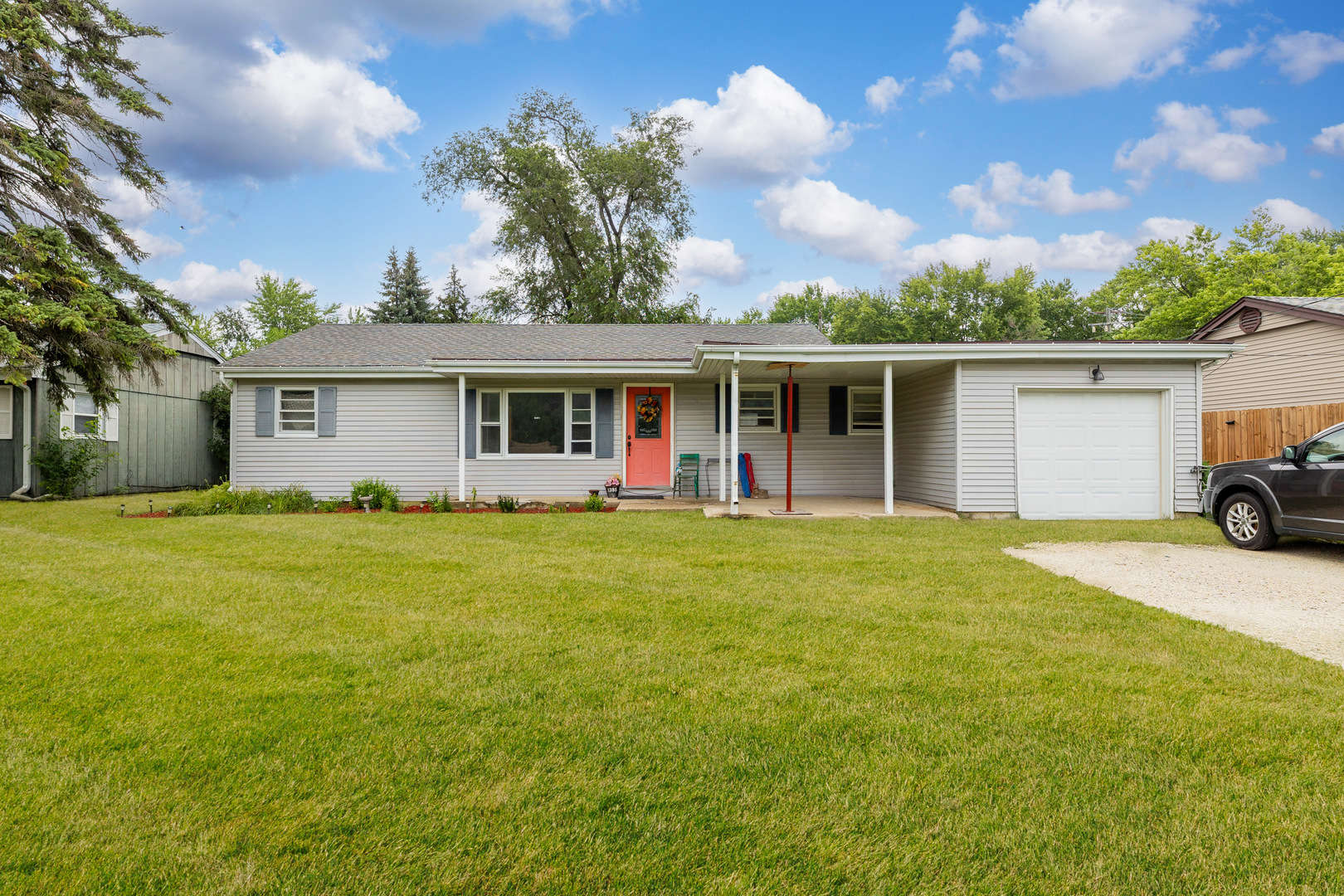 1395 W State Route 102 Property Photo 1