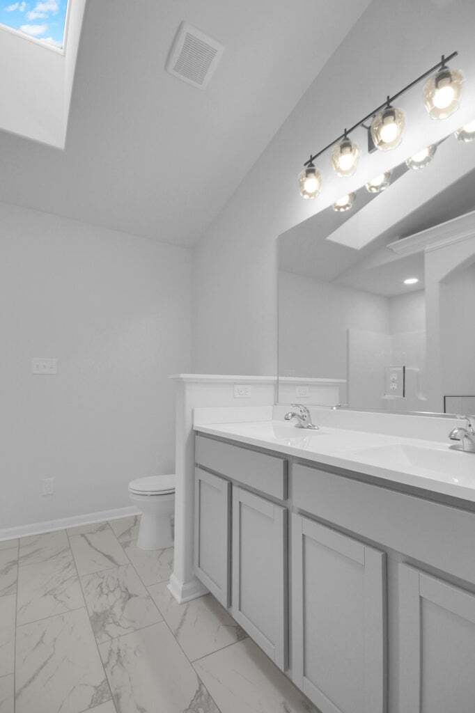 3008 W 82nd Place Property Photo 12