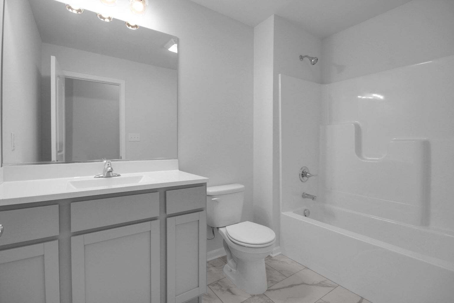 3008 W 82nd Place Property Photo 13