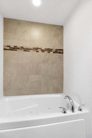 3008 W 82nd Place Property Photo 15