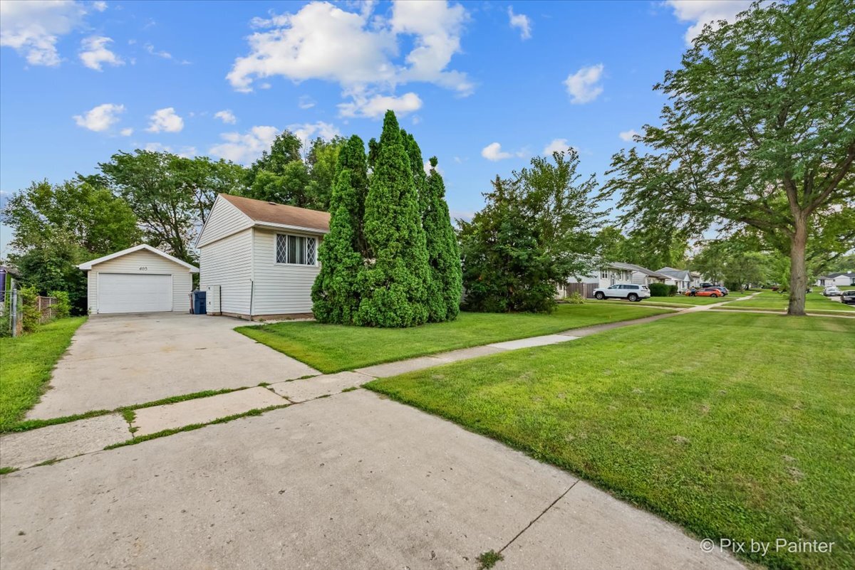 405 E Fullerton Avenue Property Photo 1