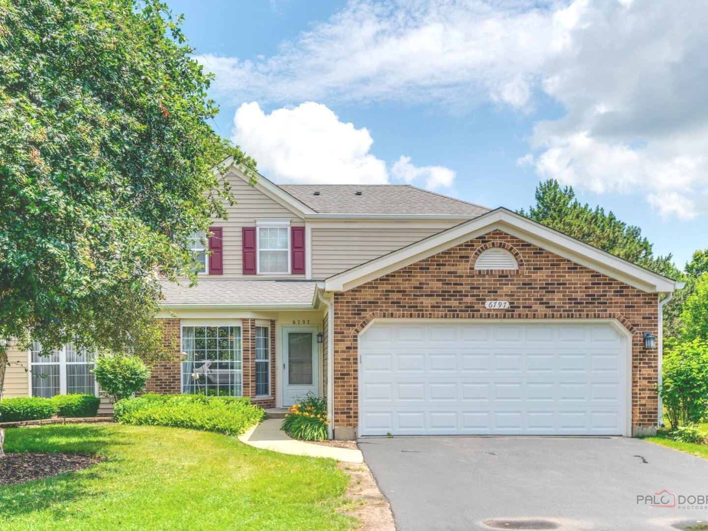 6797 Roanoake Court Property Photo 2