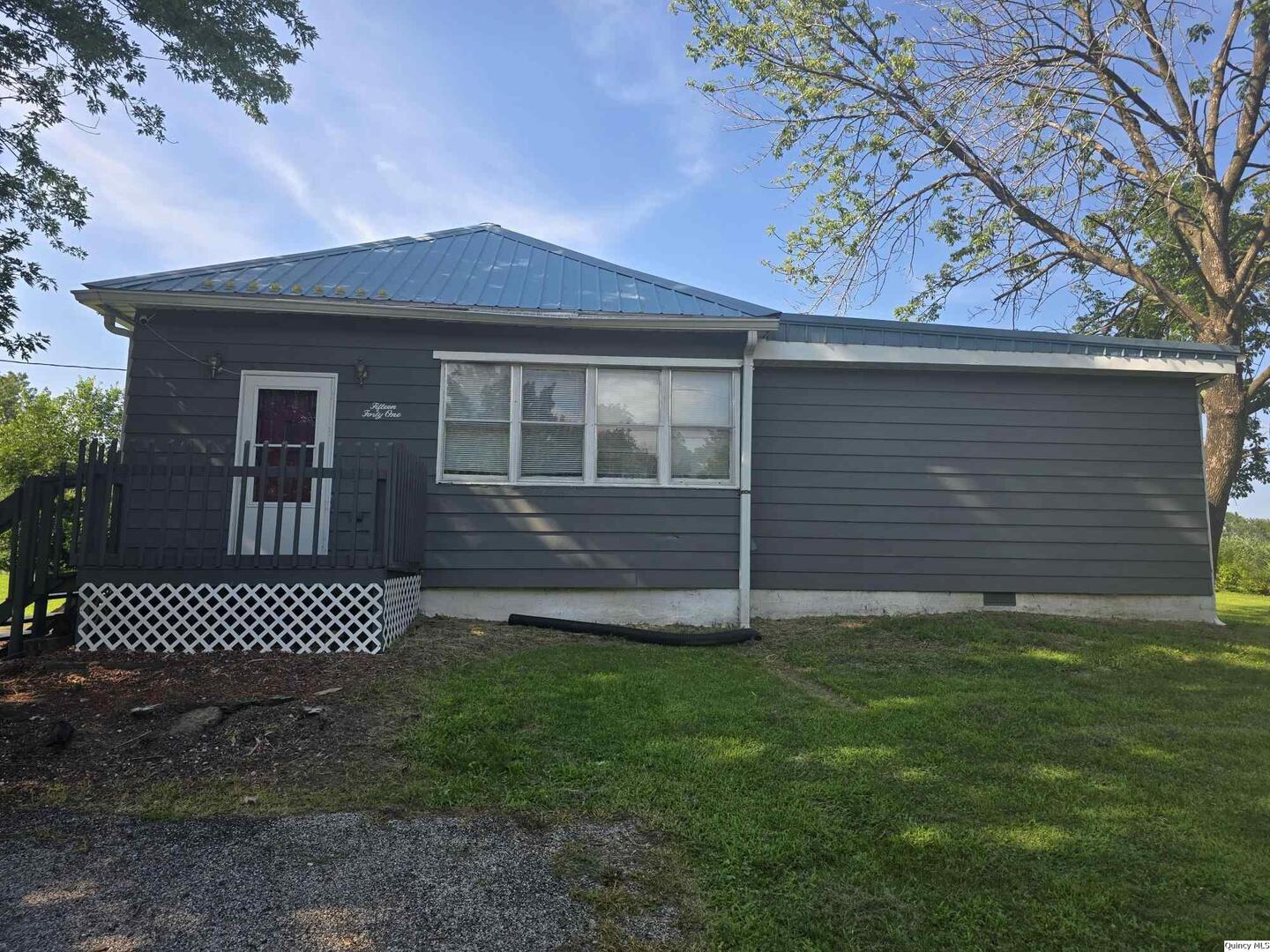 1541 Elm Street Property Photo 1