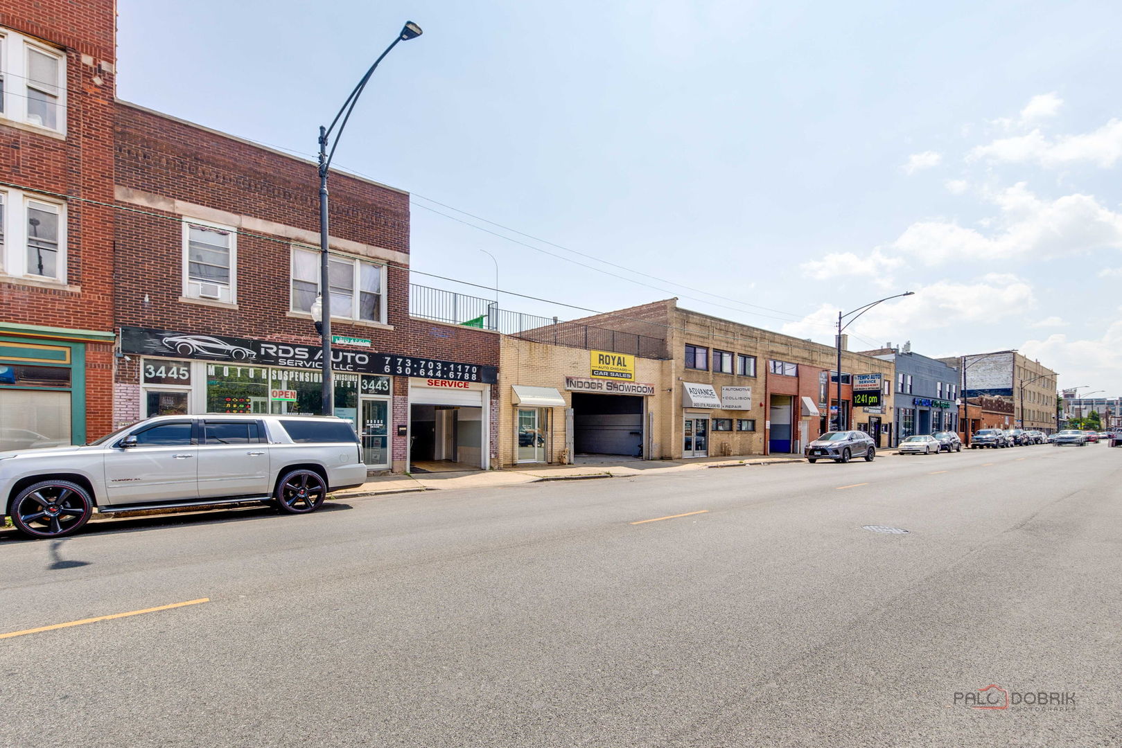 3445 N Pulaski Road Property Photo 3
