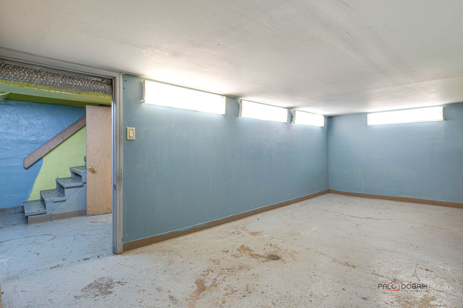 3445 N Pulaski Road Property Photo 17