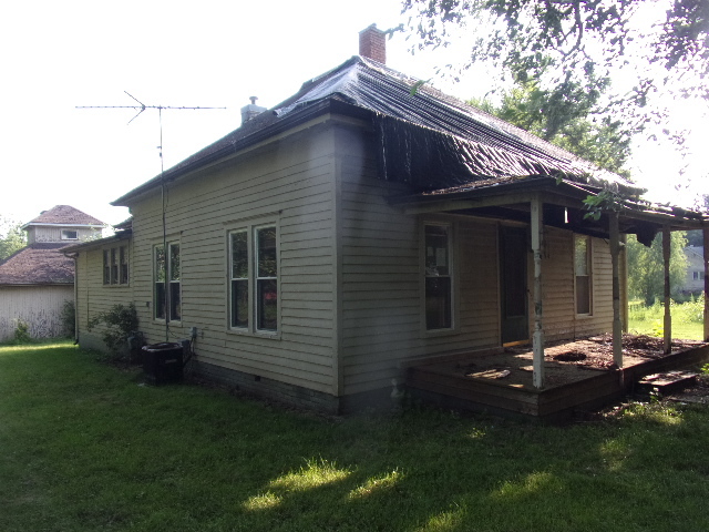 201 E North Street