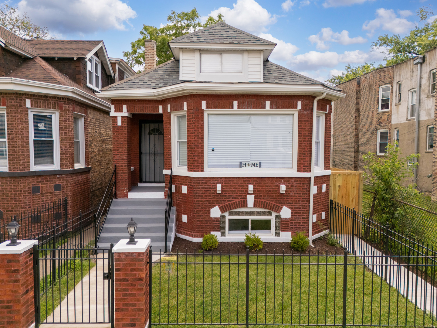 7253 S Marshfield Avenue Property Photo 1