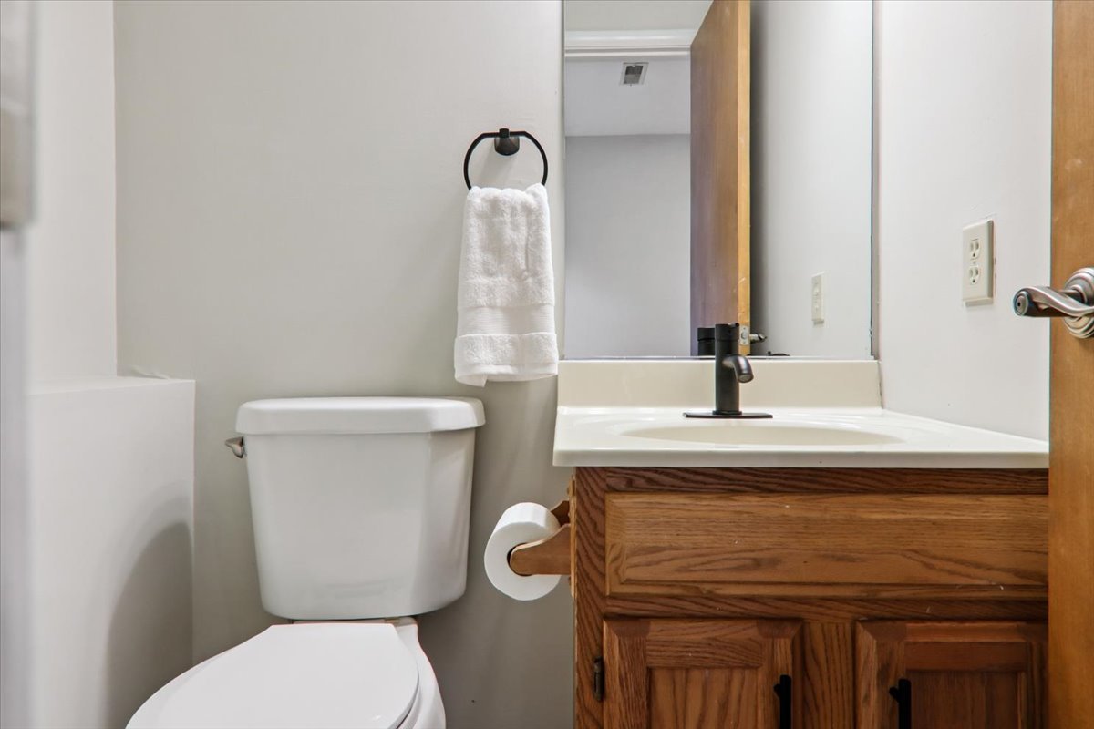 600 Carriage Hills Road A Property Photo 9