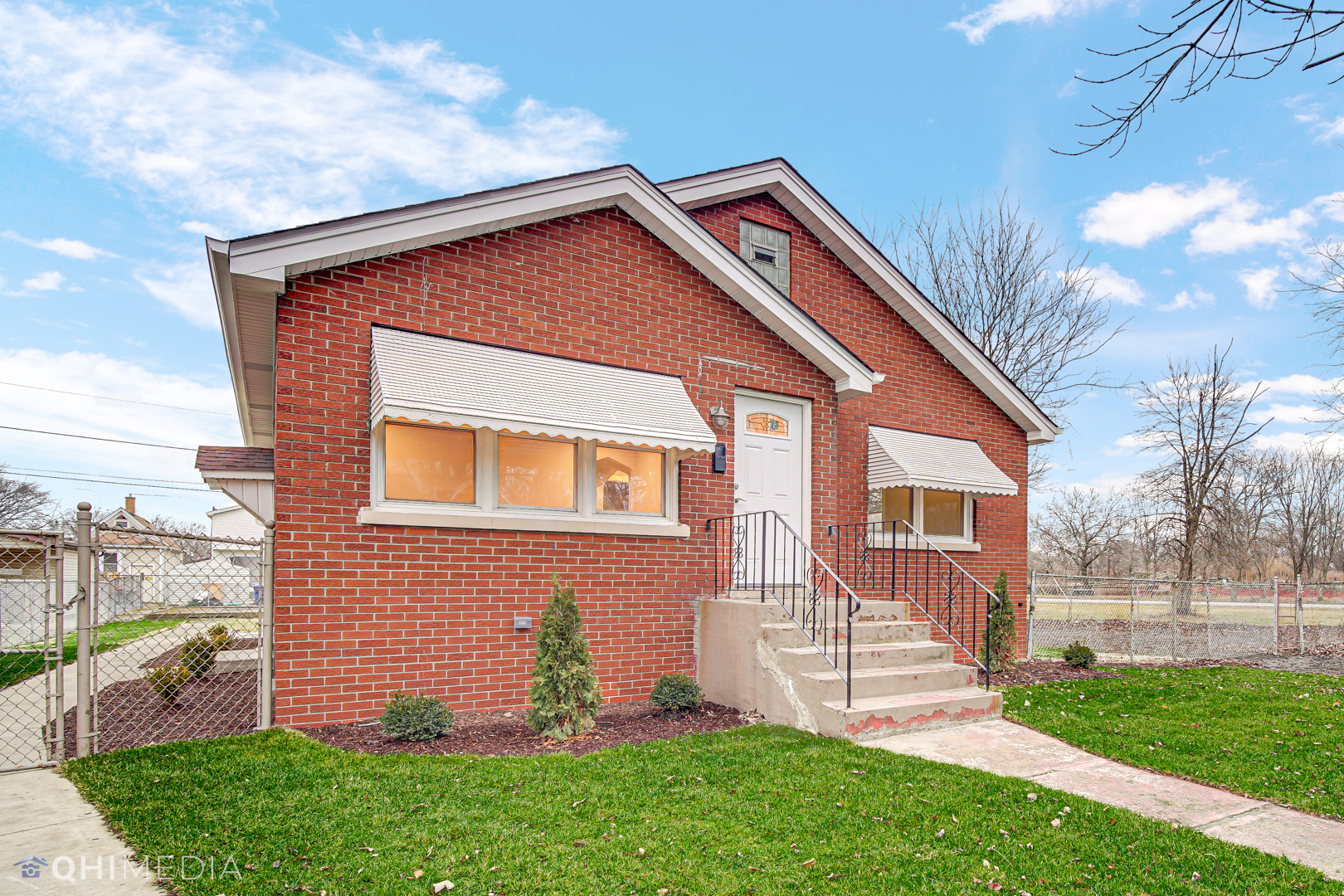 2728 135th Street Property Photo 1