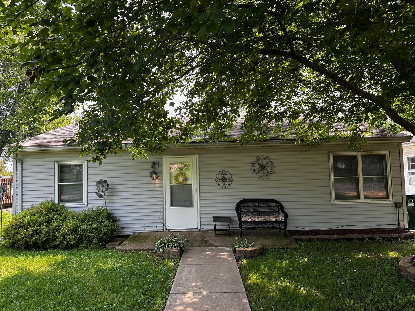 700 Hager Avenue Property Photo 1
