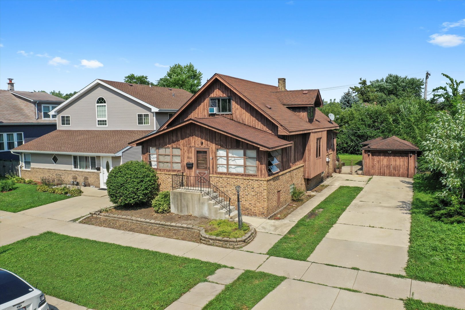 4325 Madison Avenue Property Photo 1