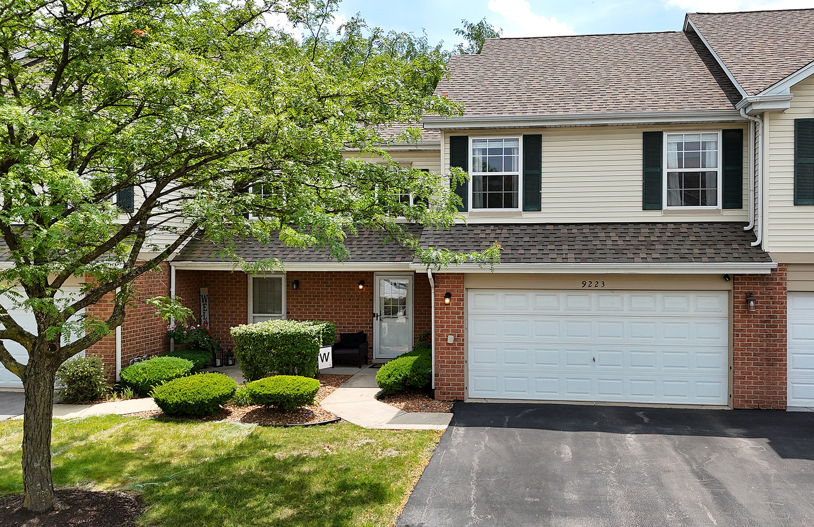 9223 W Huntington Court Property Photo 1