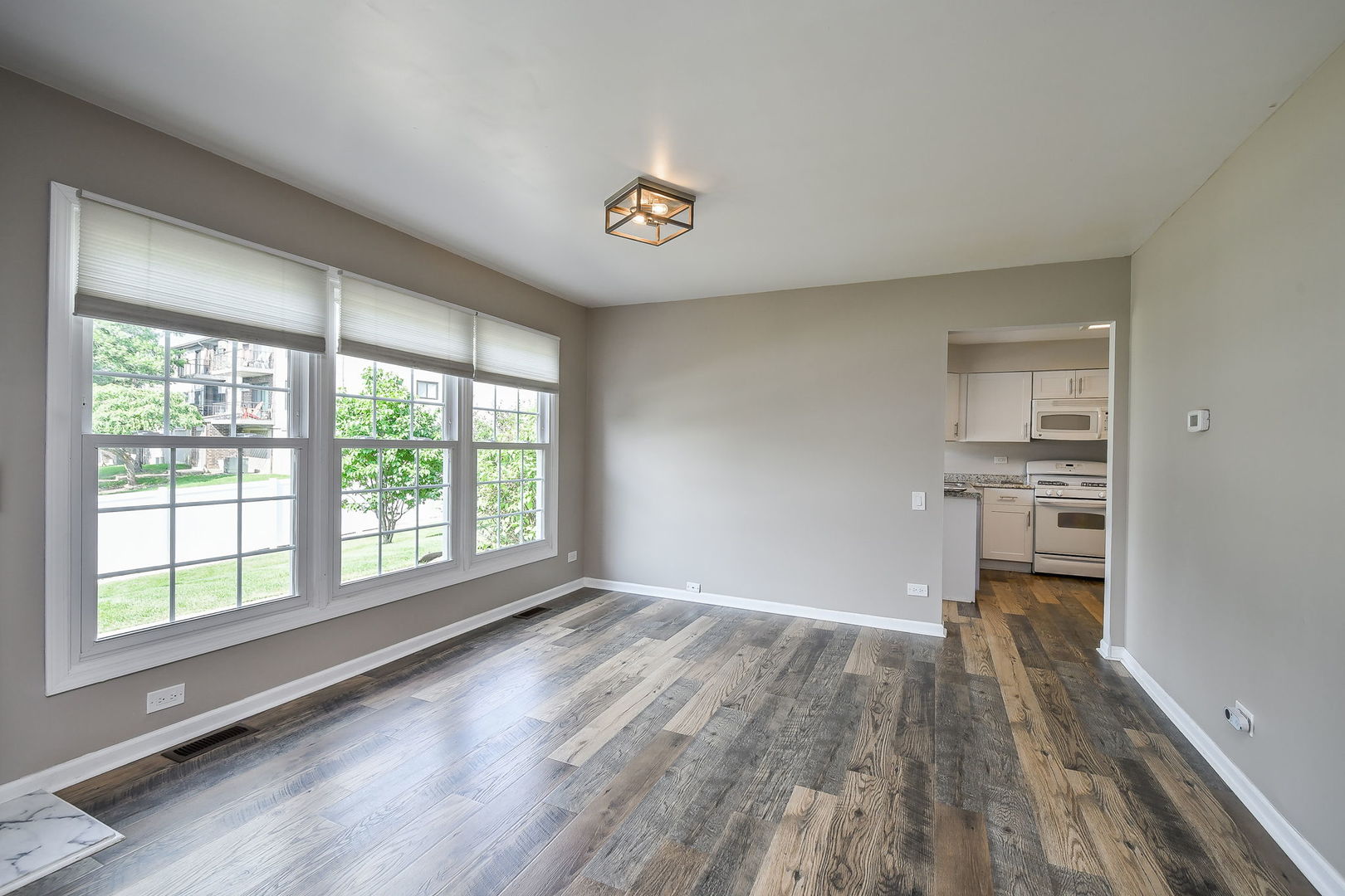 431 Orleans Avenue 431 Property Photo 6