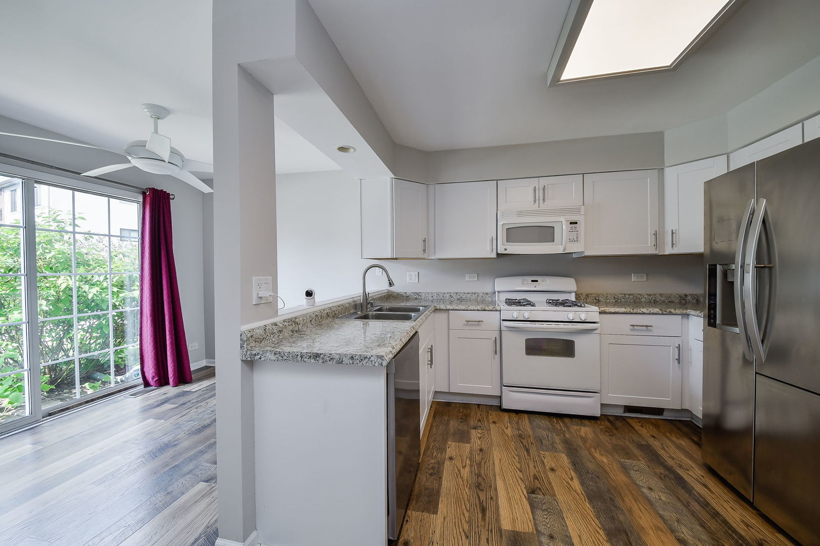 431 Orleans Avenue 431 Property Photo 9