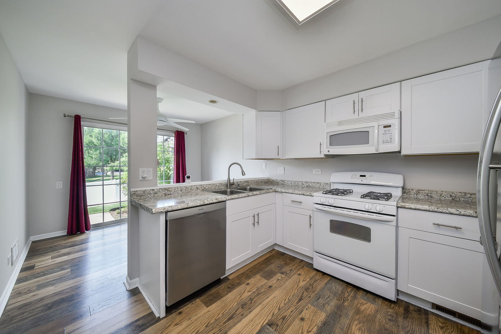 431 Orleans Avenue 431 Property Photo 10